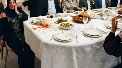 صفع زوجي أمي أمام عائلته بأكملها