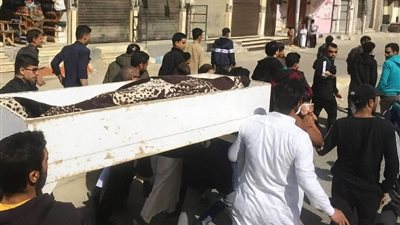 أبي منع دفن أمي بجواره… وبعد فتح المقبرة عرفنا الحقيقة