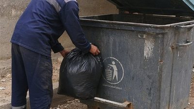 قصة قديمة حدث مع عامل النظافة