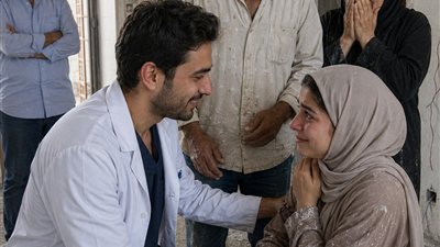  كان الجميع يسخر من ابنة عامل المحارة... حتى حدث ما لم يتوقعه أحد!