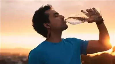 لا تشرب الماء في هذا التوقيت اخطر مما تتخيل!