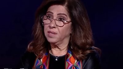 ليلى عبد اللطيف تثير الجدل بتوقع جديد