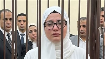 رجعت الدكتورة هبه لشقتها ووحدت رائحة غريبة