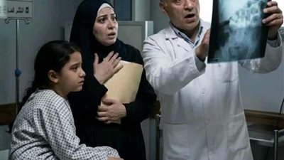 مش كل اللي بيوجع بيبان… قصة بنت أكلها الخوف من جوّه